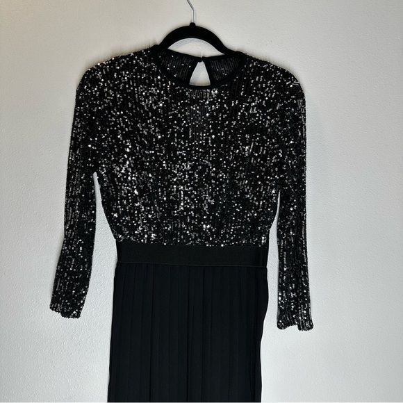 ASOS Little Mistress Sequin Pleated Midi Dress Black Silver Size 4 Women’s - Picture 4 of 14